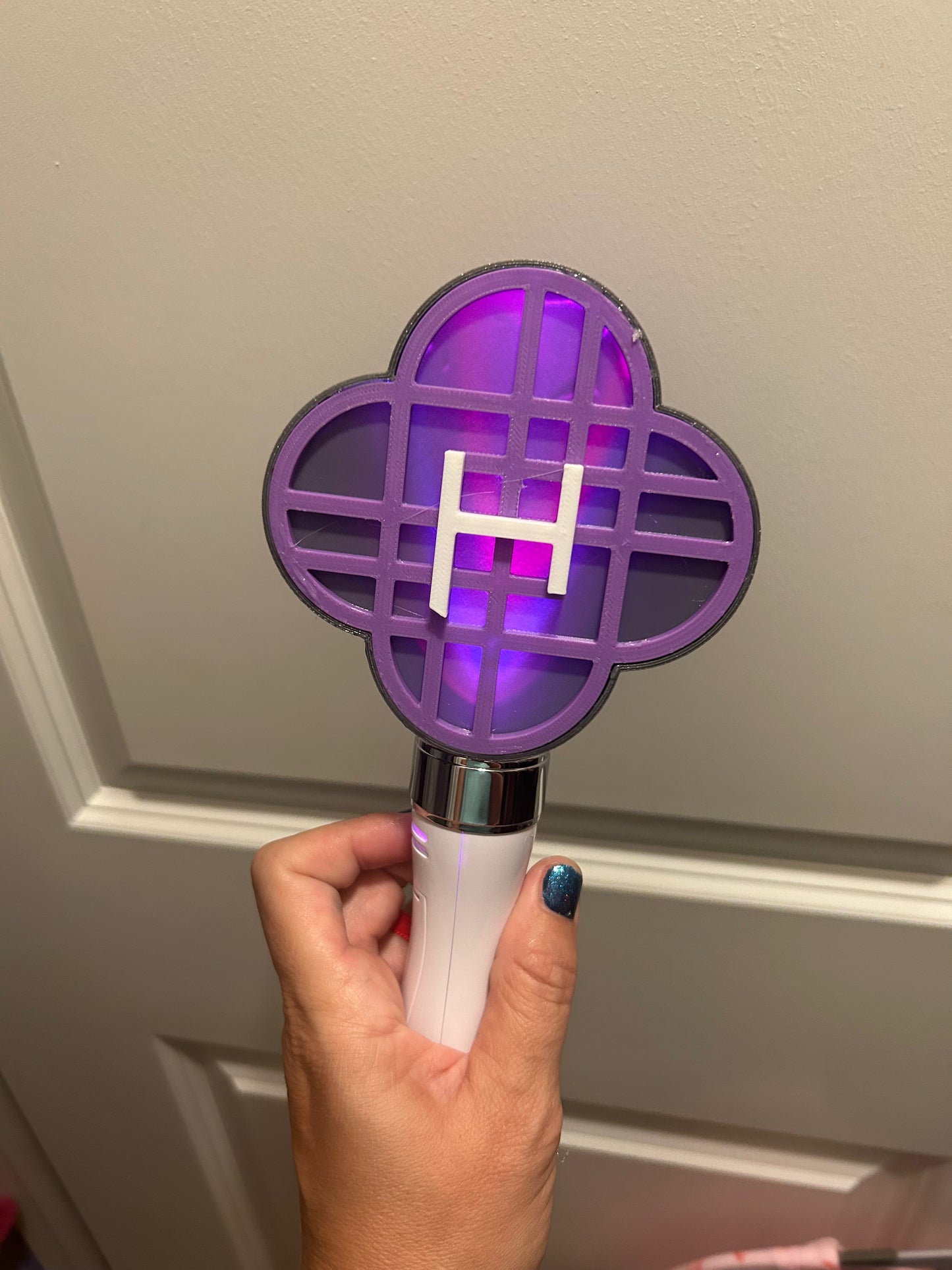 Huntrix Lightup wand